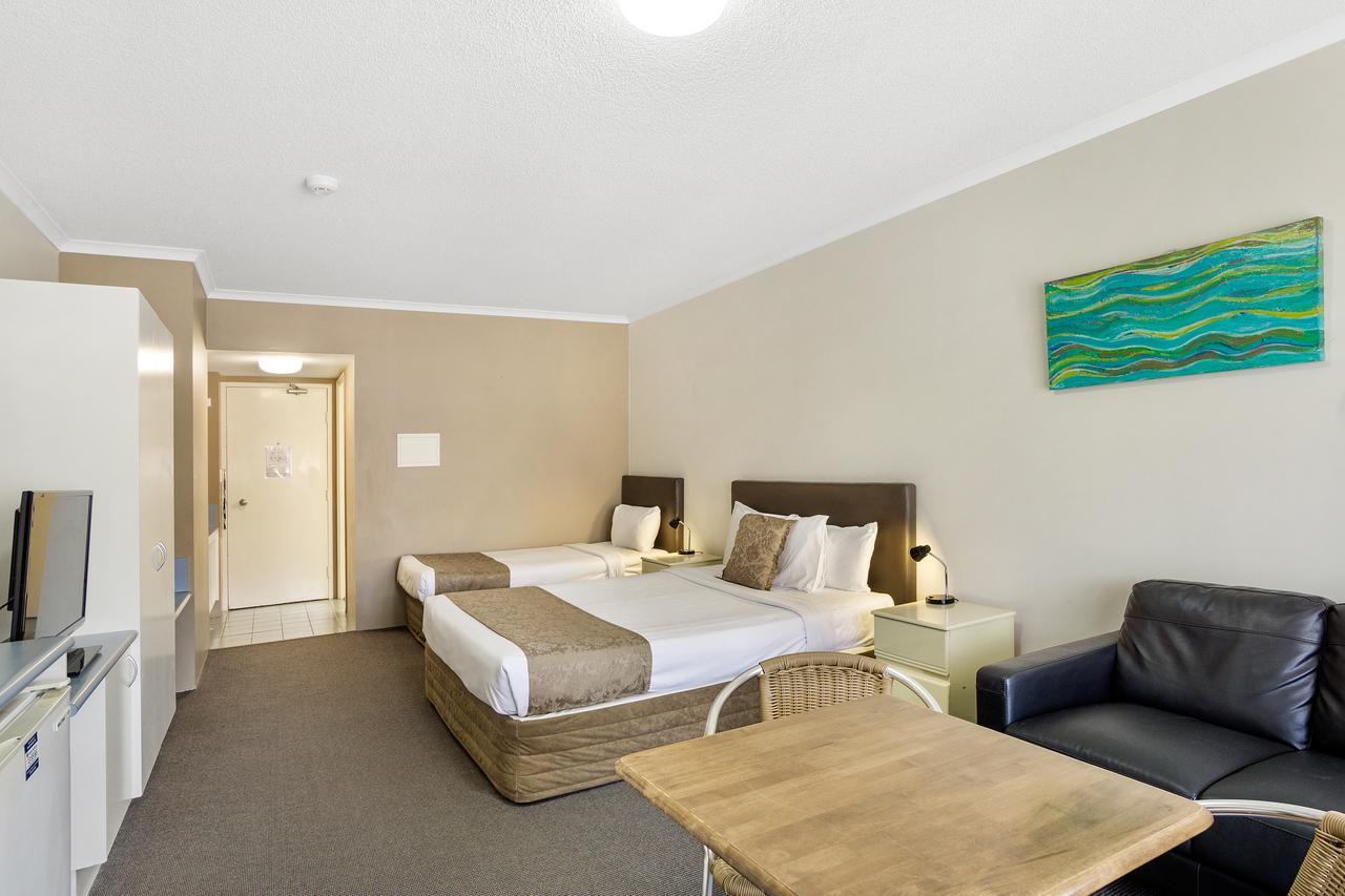 Toowong Inn & Suites Brisbane Exterior photo