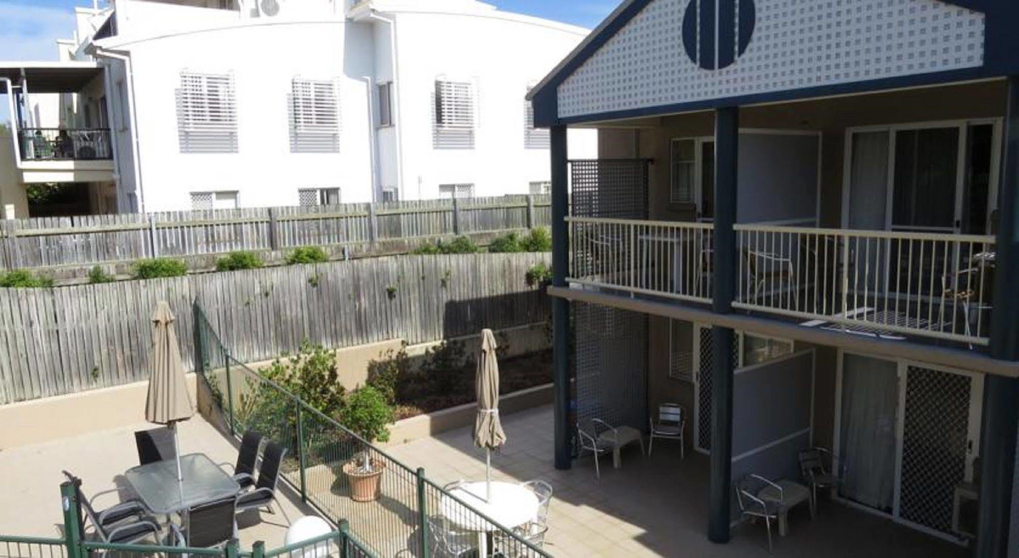 Toowong Inn & Suites Brisbane Exterior photo
