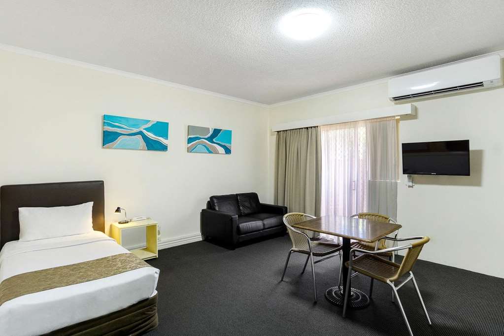 Toowong Inn & Suites Brisbane Room photo